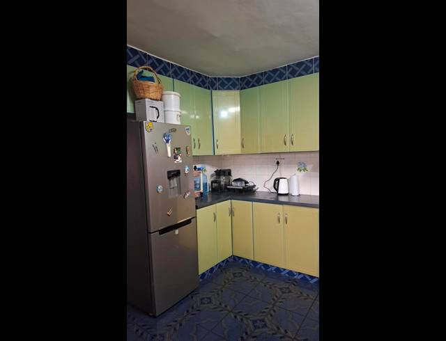 4 BEDROOM HOUSE FOR SALE IN CROSSMOOR